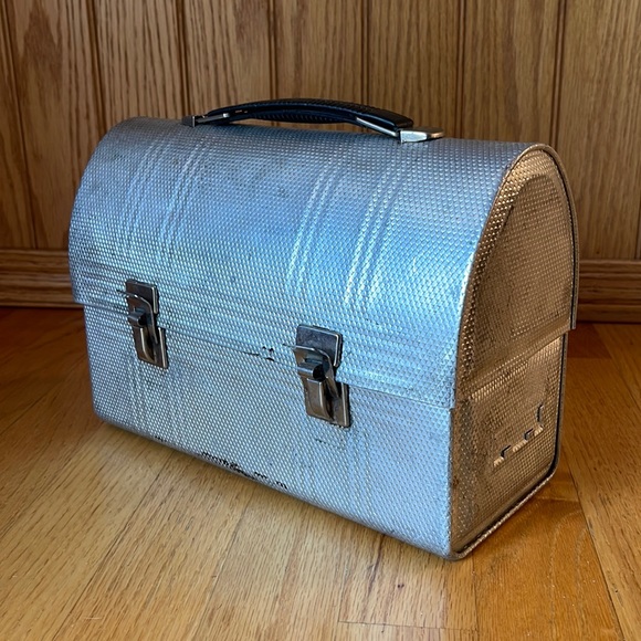 Vintage lunch box - Picture 11 of 11